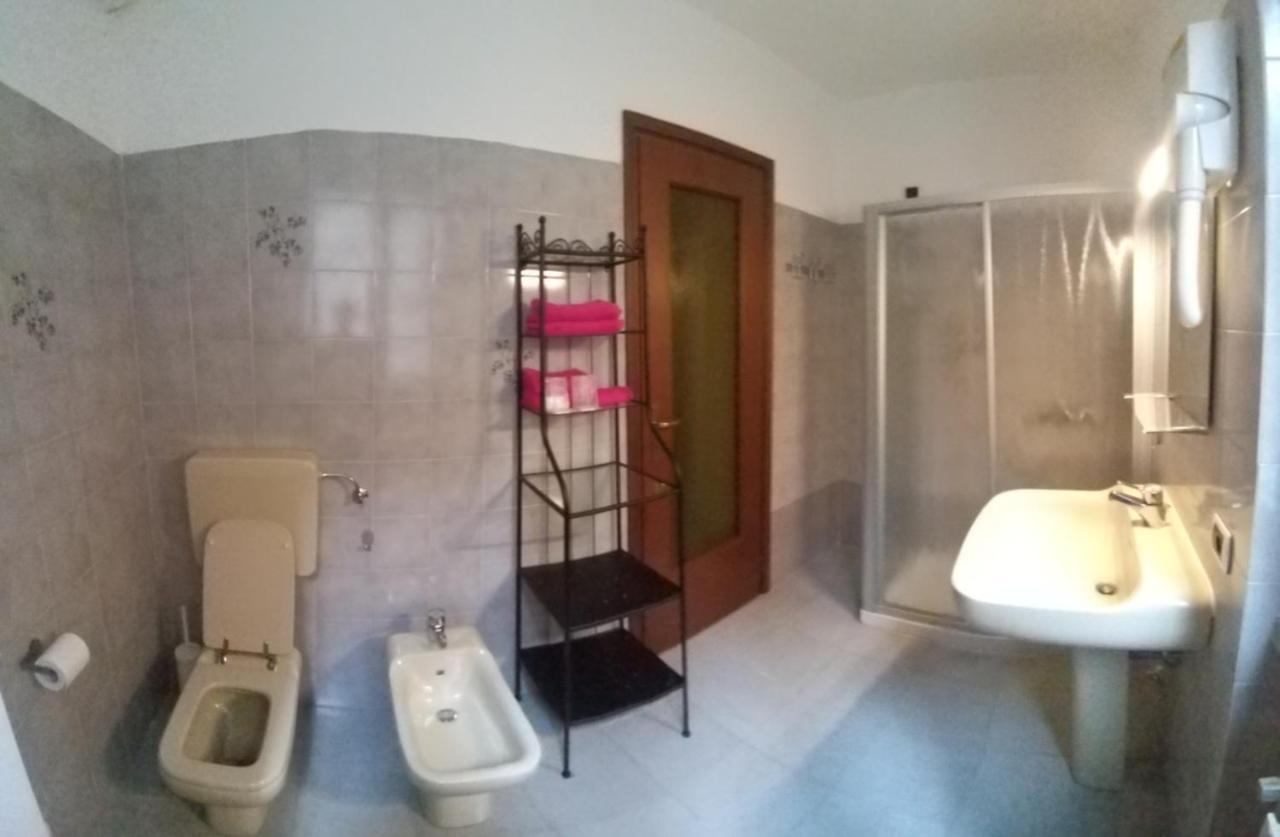 Residence Casa Rosa Gera Lario Luaran gambar